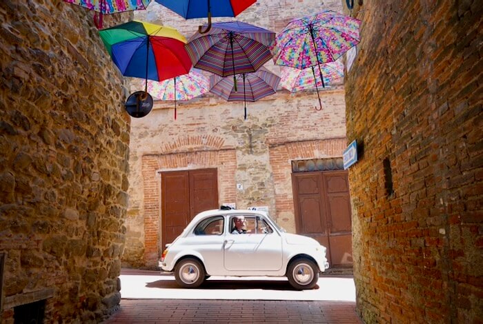 Met de Vespa of Fiat 500 rond het Lago Trasimeno