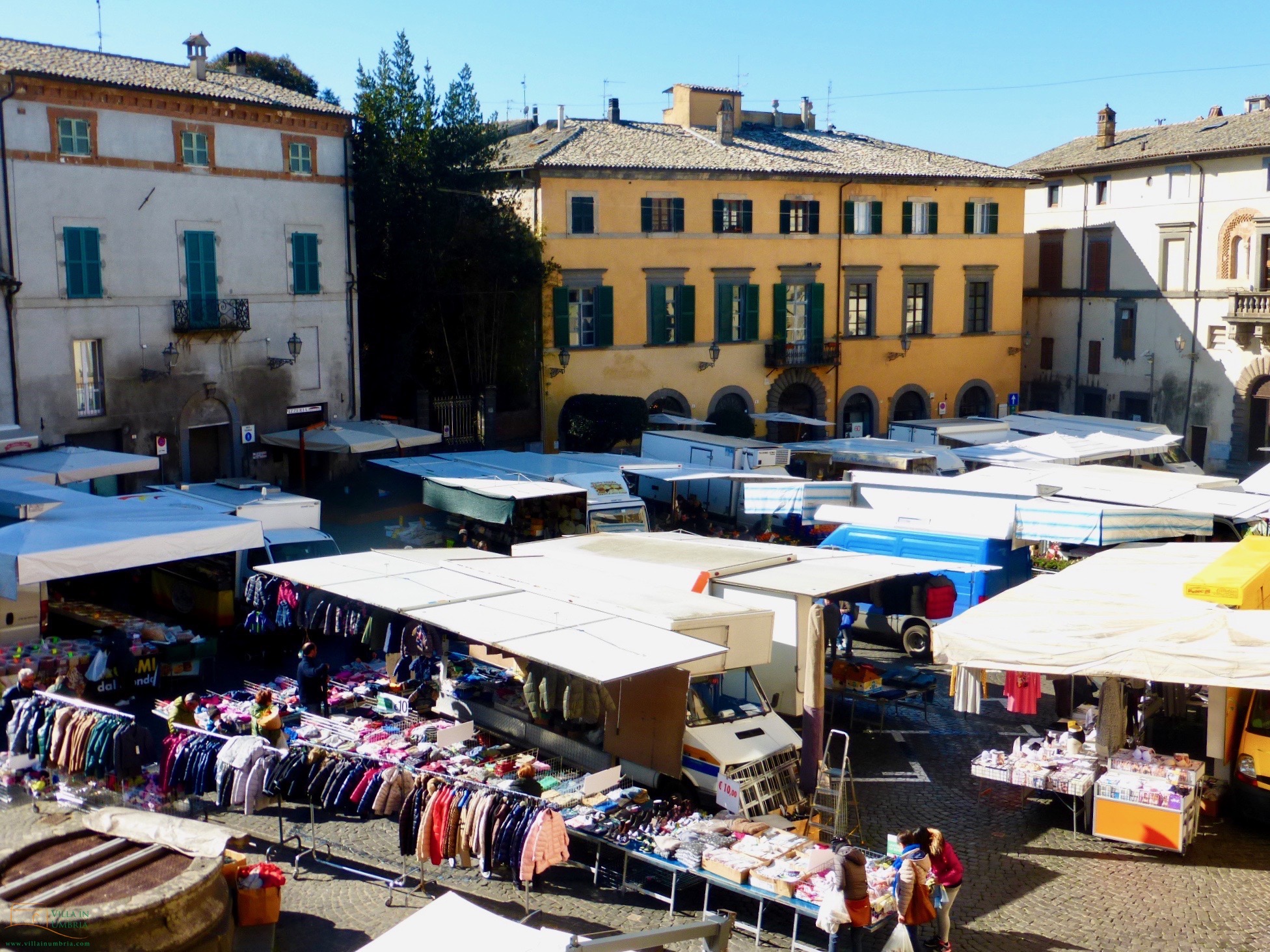 Weekly market in Orvieto